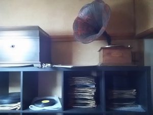 蓄音機とSP盤レコード